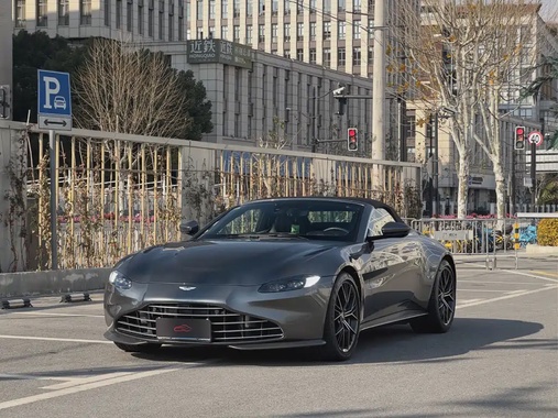 Aston Martin Vantage 2021