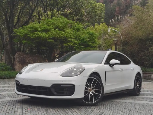 Porsche Panamera 2024