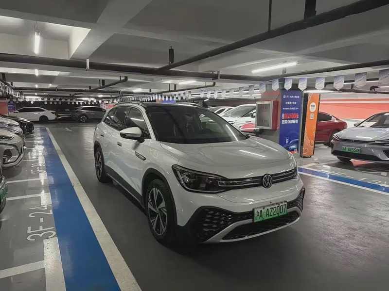 Volkswagen ID.6