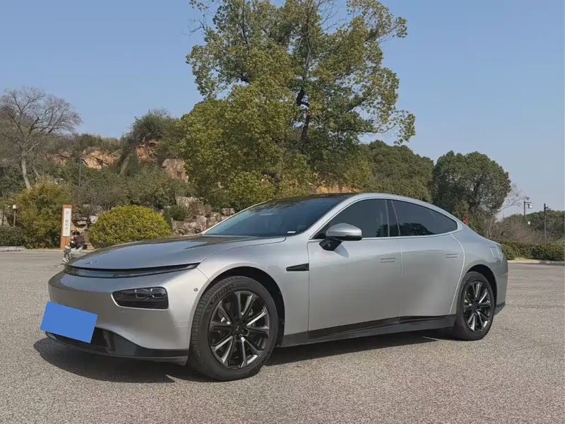 XPeng P7