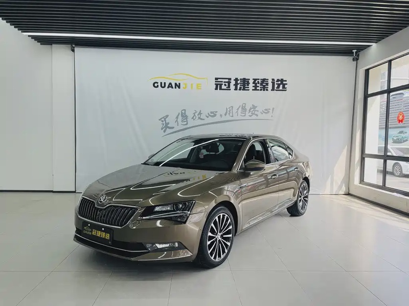 Skoda Superb