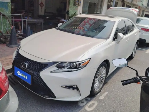 Lexus ES 2018