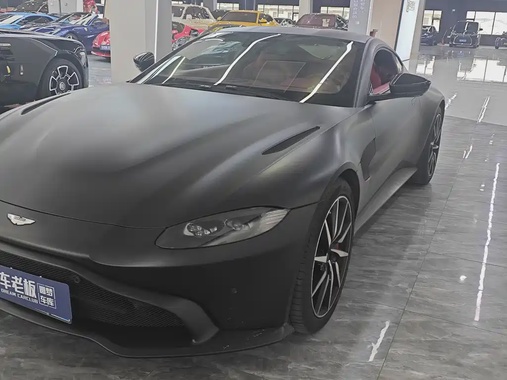 Aston Martin Vantage 2021