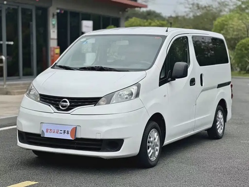 Nissan NV200 2013