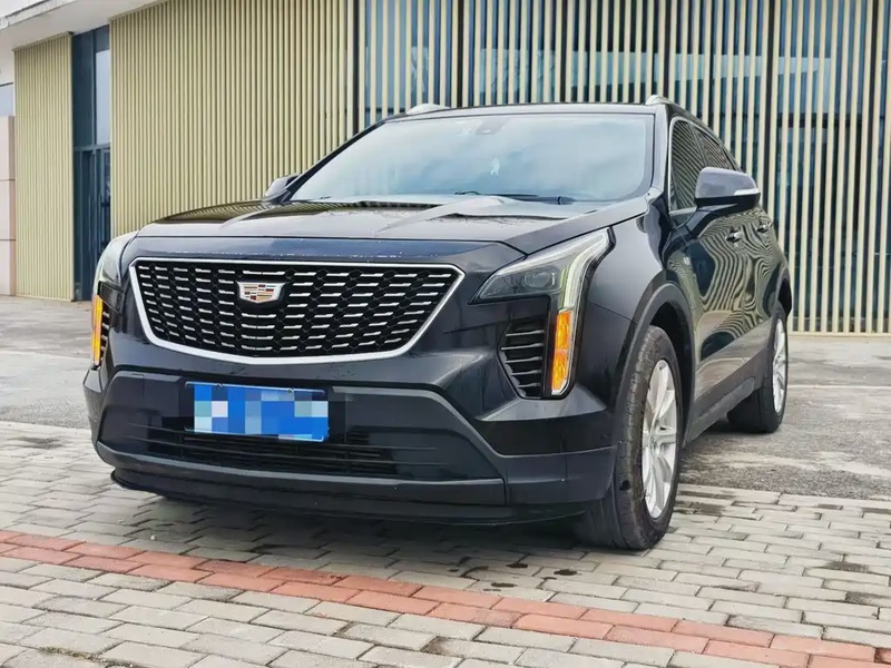 Cadillac XT4