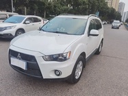 Mitsubishi Outlander 2011
