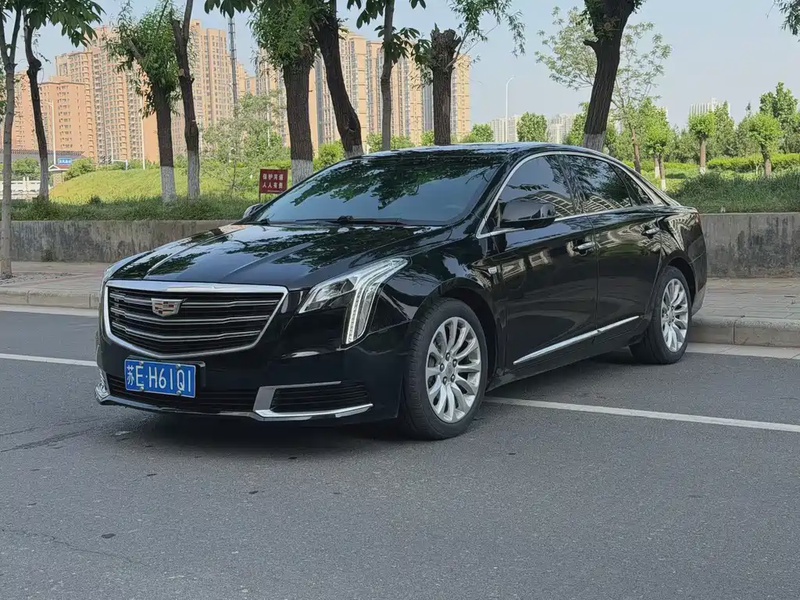 Cadillac XTS