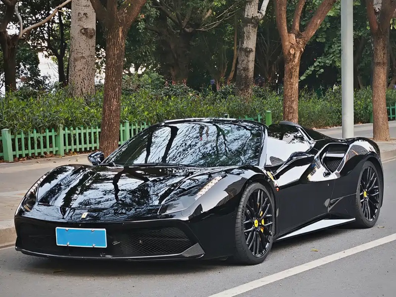Ferrari 488