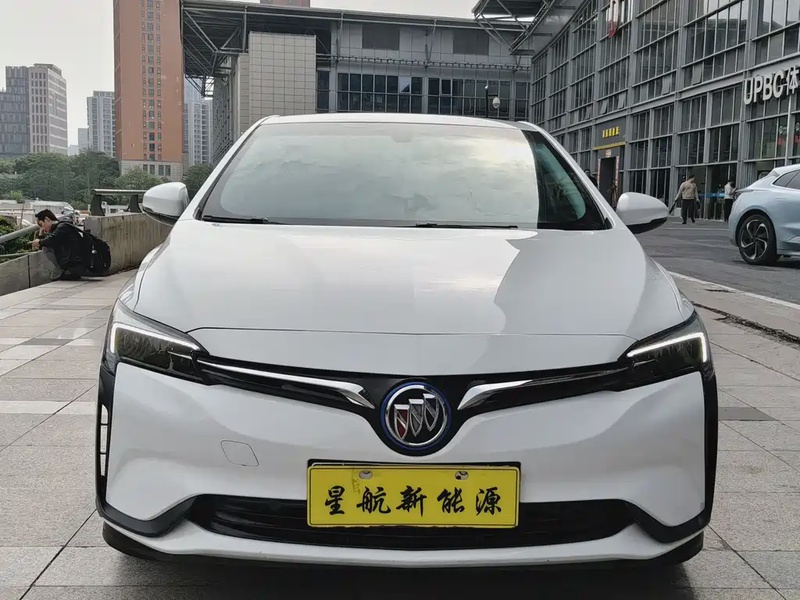 Buick Velite 6