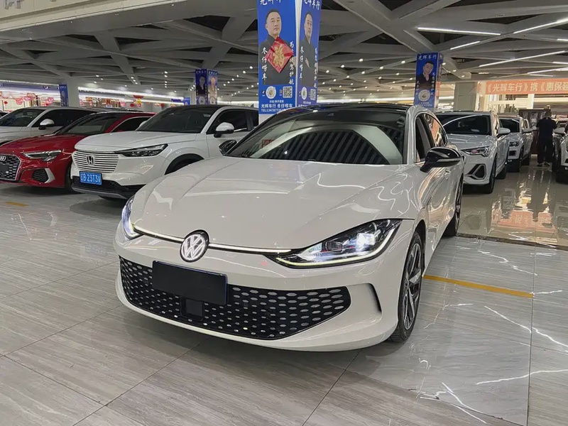 Volkswagen Lamando