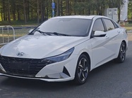 Hyundai Elantra 2022