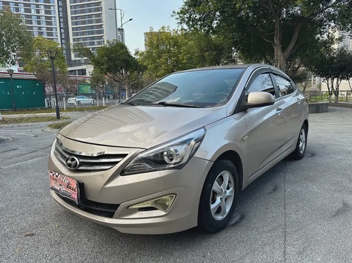 Hyundai Verna 2016