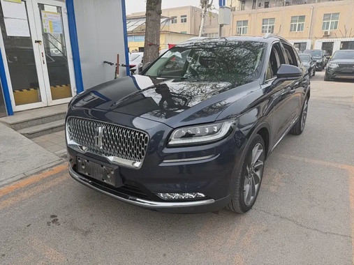 Lincoln Nautilus 2021