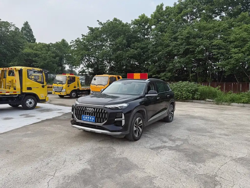 Audi Q6
