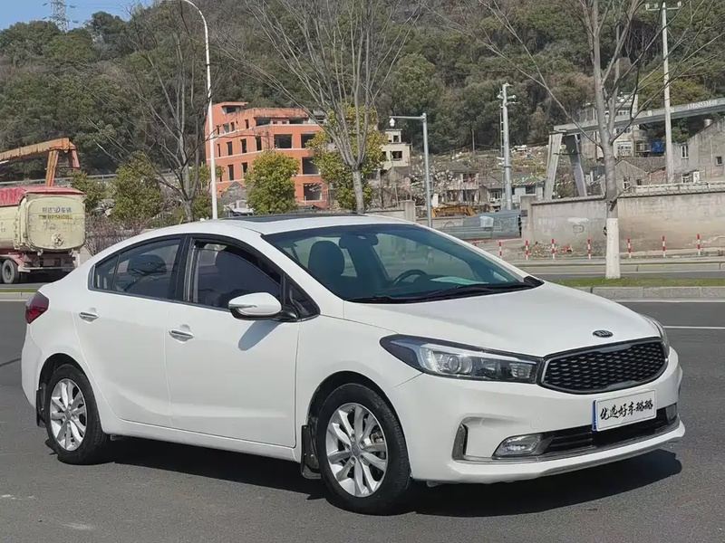 Kia K3