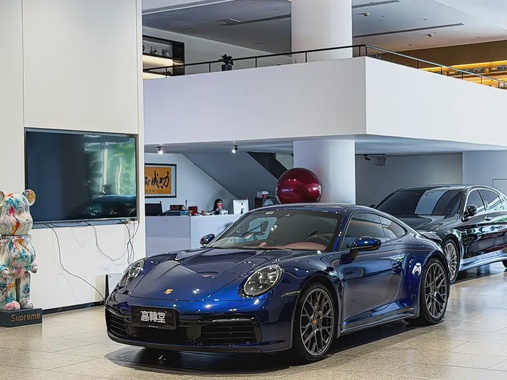 Porsche 911 2021