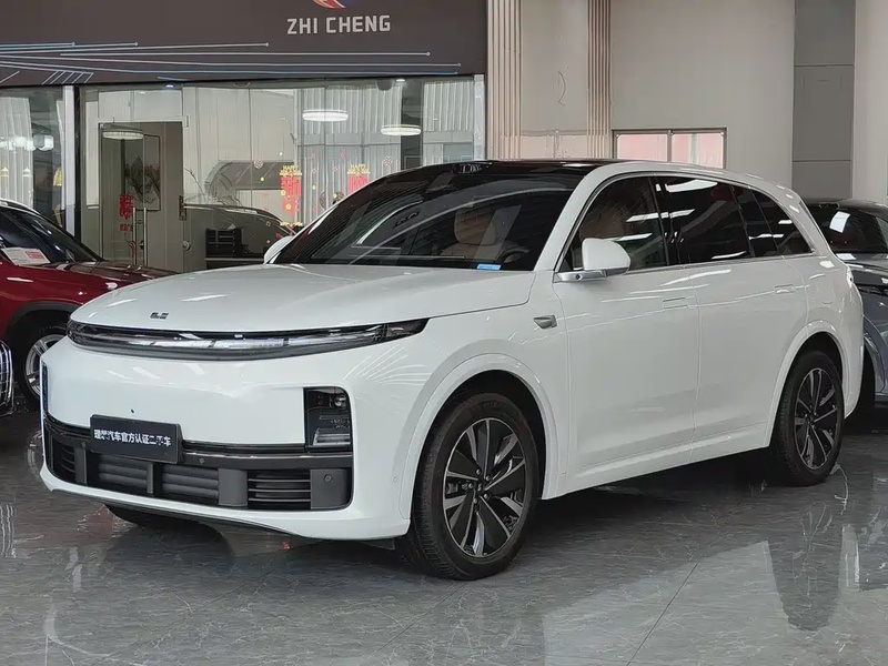 Li Auto L7