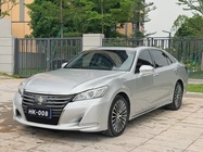 Toyota Crown 2018