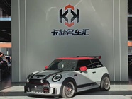 MINI Other 2021