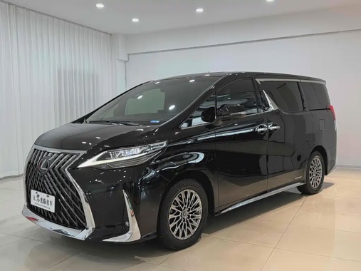 Lexus LM 2022