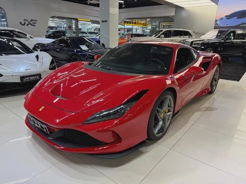 Ferrari F8 2021