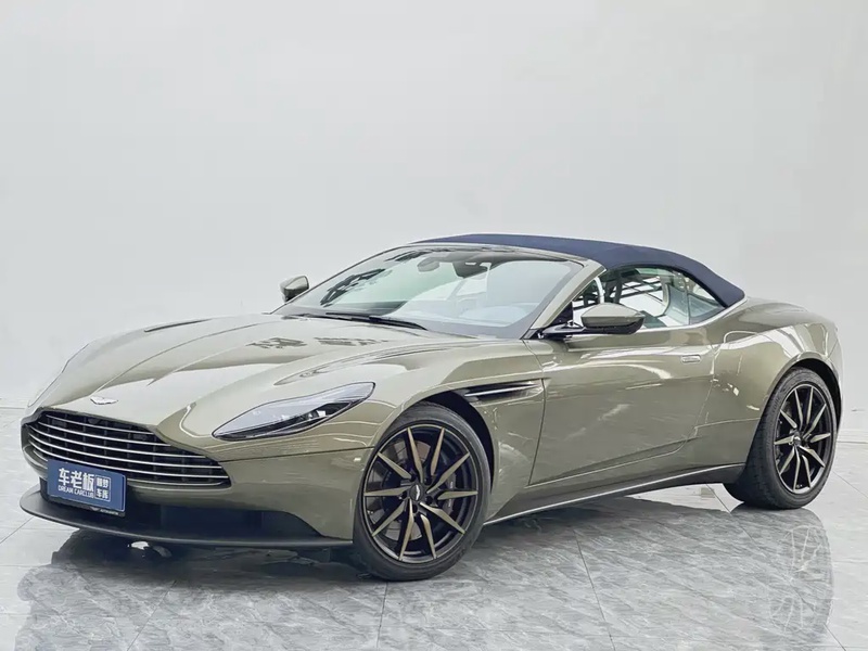 Aston Martin DB11