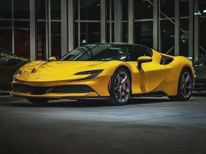 Ferrari SF90
