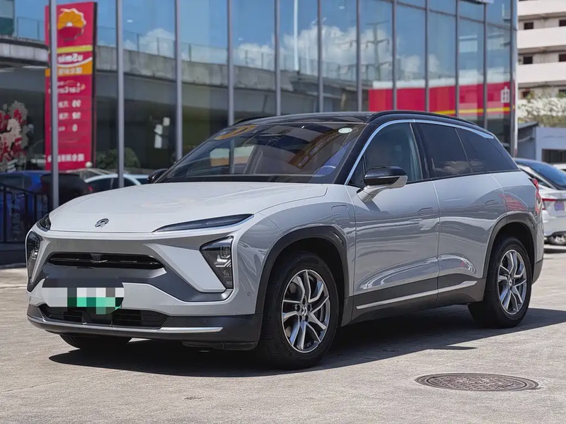 NIO ES6