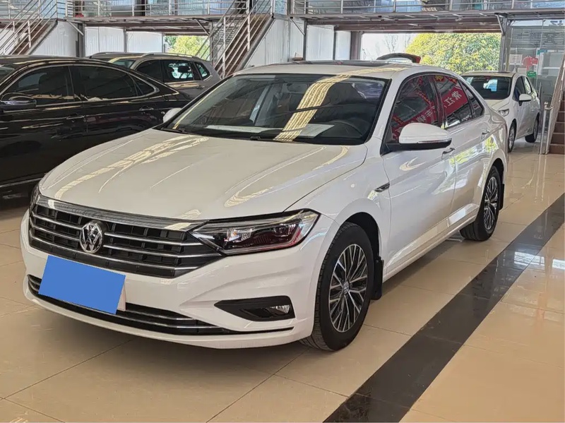 Volkswagen Sagitar