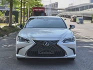 Lexus ES 2019