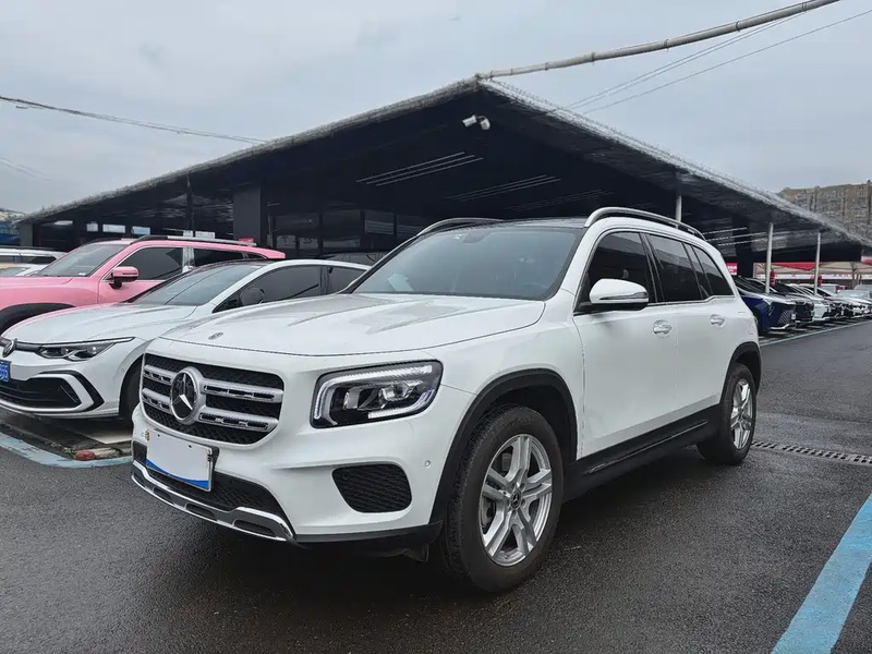 Mercedes-Benz GLB-Class
