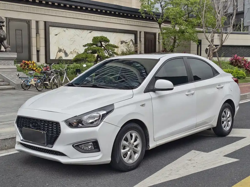 Hyundai Verna