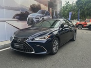 Lexus ES 2024
