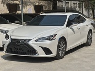 Lexus ES 2021