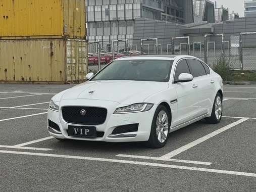 Jaguar XF 2018