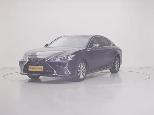 Lexus ES 2021