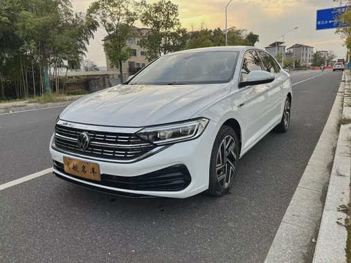Volkswagen Sagitar 2023