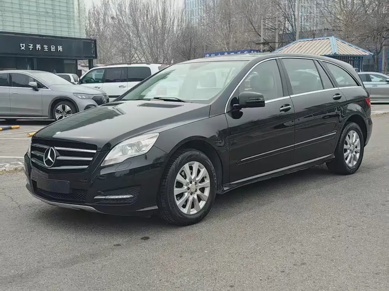 Mercedes-Benz R-Class