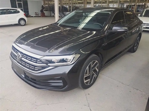 Volkswagen Sagitar 2022