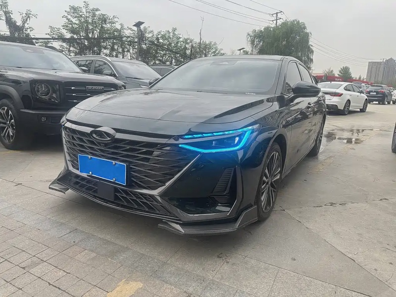 Chery Arrizo 8