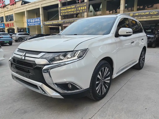 Mitsubishi Outlander 2021