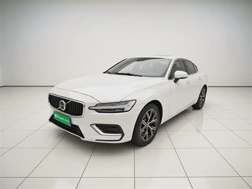 Volvo S60 2023