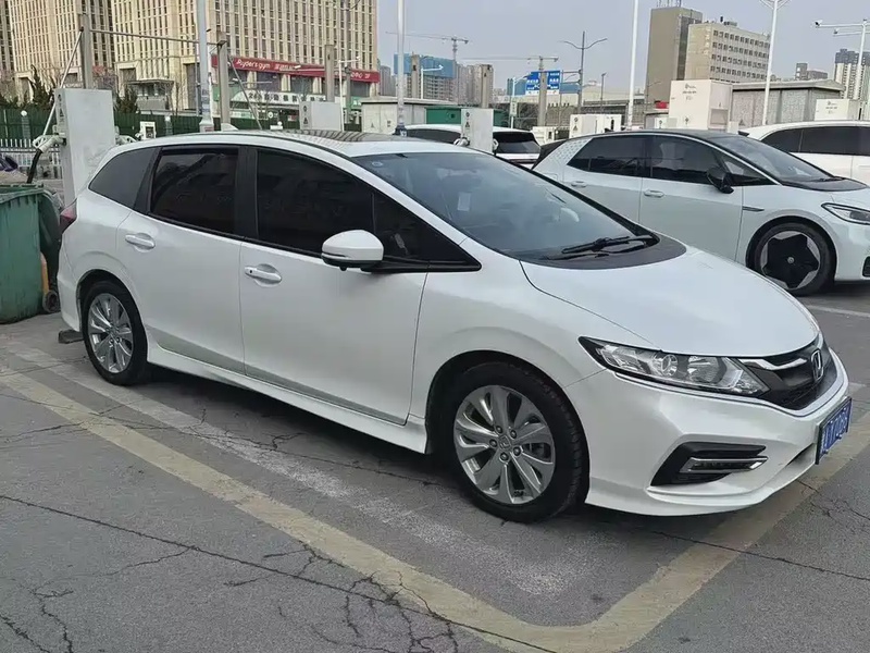 Honda Jade