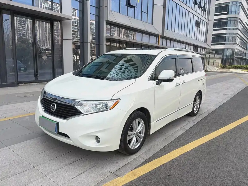 Nissan Quest