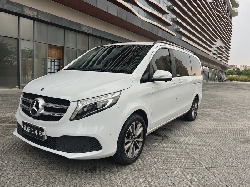 Mercedes-Benz V-Class