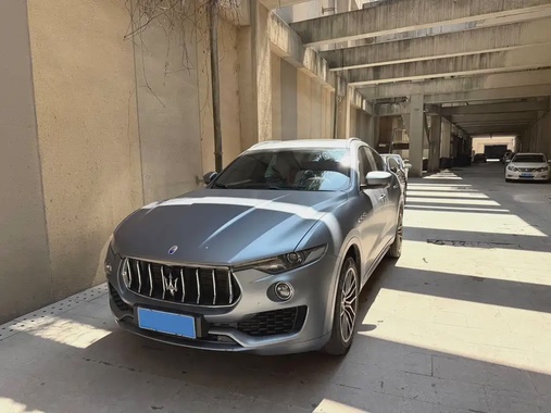 Maserati Levante 2016