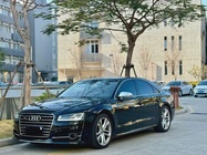 Audi S8 2013