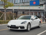 Porsche Panamera 2018