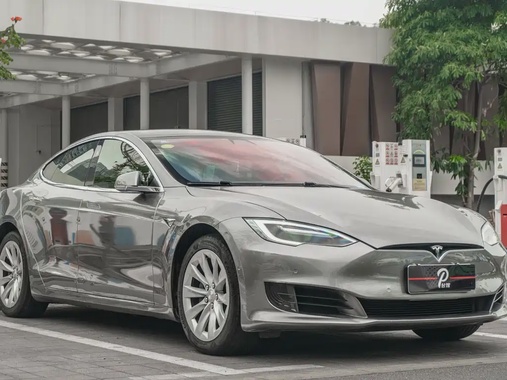 Tesla Model S 2017