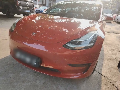 Tesla Model 3 2020